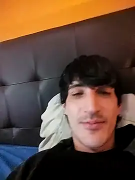 Snapshot of moutt99 chatting on 22, 1, 2025 moutt99 online show from 22, 1, 2025