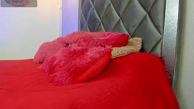 Snapshot of Sophiaa_Gomez chatting on 17, 9, 2025 Sophiaa Gomez online show from 17, 9, 2025