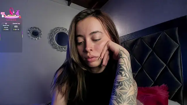 Snapshot of Sophiaa_Gomez chatting on 4, 10, 2025 Sophiaa Gomez online show from 4, 10, 2025