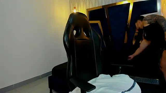 Brad Summer online show from 10, 10, 2025