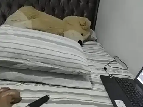 Chandy012 online show from 2, 10, 2025