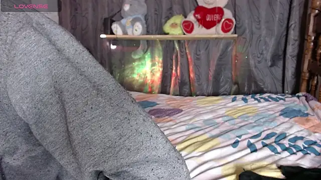 Snapshot of stefany_pablo1 chatting on 21, 11, 2025 stefany pablo1 online show from 21, 11, 2025