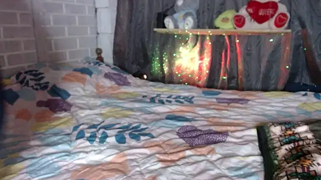 Snapshot of stefany_pablo1 chatting on 22, 11, 2025 stefany pablo1 online show from 22, 11, 2025