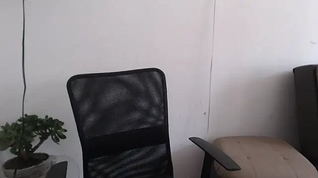 squirt-secret online show from 17, 2, 2025