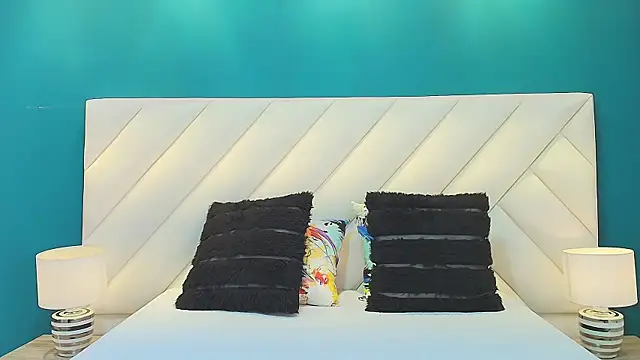 Snapshot of ArianaGolden chatting on 13, 3, 2025 ArianaGolden online show from 13, 3, 2025