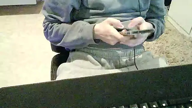 Snapshot of realhotBoy787 chatting on 15, 1, 2025 realhotBoy787 online show from 15, 1, 2025