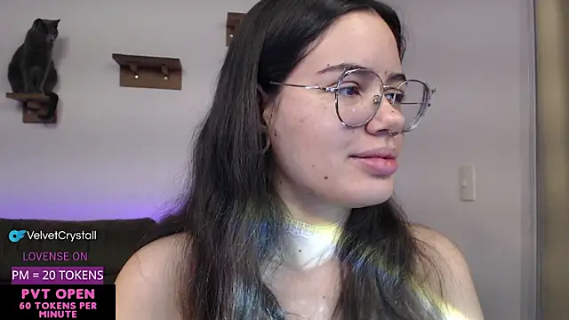 crystalll room online show from 26, 9, 2025