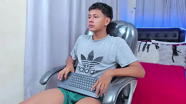 Snapshot of Dawn16_ chatting on 16, 2, 2025 Dawn16 online show from 16, 2, 2025