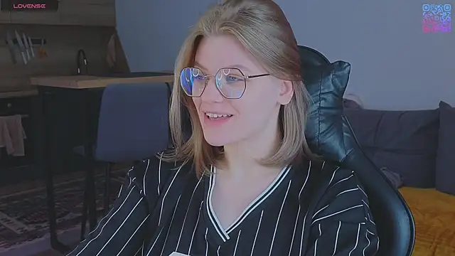  JessieVibes online show from 9, 5, 2026