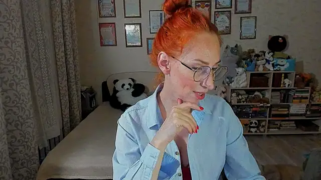 red rocco online show from 22, 1, 2025