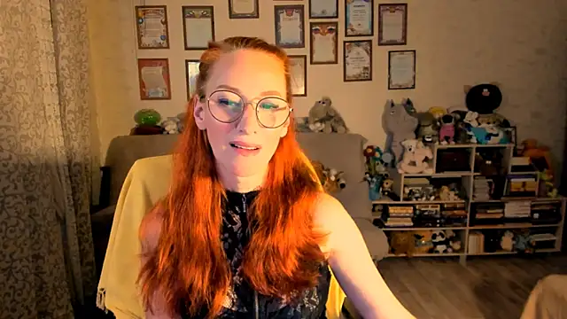 red rocco online show from 9, 10, 2025