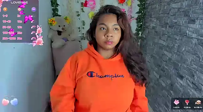 Snapshot of naty_jhonsom_ chatting on 7, 3, 2025 naty jhonsom online show from 7, 3, 2025