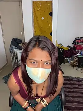 YourSuperTanya online show from 17, 5, 2026