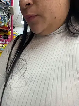 Snapshot of Miia_Jazmin chatting on 10, 10, 2025 Miia Jazmin online show from 10, 10, 2025