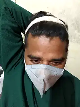 Snapshot of Raziv_komal143 chatting on 1, 2, 2025 Raziv komal143 online show from 1, 2, 2025