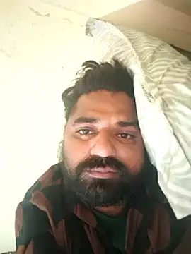 Snapshot of Raziv_komal143 chatting on 26, 2, 2025 Raziv komal143 online show from 26, 2, 2025