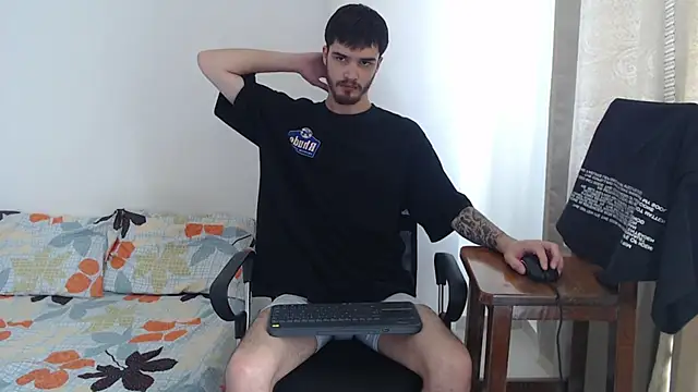 Aleex Miller online show from 4, 11, 2025