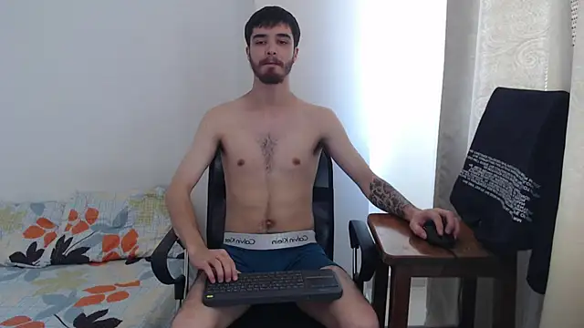 Aleex Miller online show from 8, 11, 2025