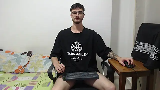 Aleex Miller online show from 16, 11, 2025