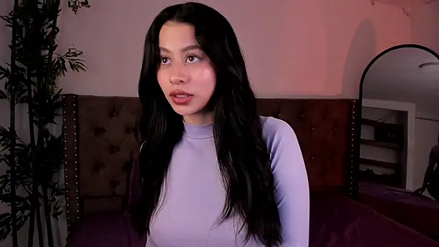 Snapshot of hannah_brady chatting on 7, 2, 2025 hannah brady online show from 7, 2, 2025