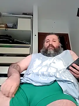 Snapshot of catullo14 chatting on 7, 5, 2026 catullo14 online show from 7, 5, 2026