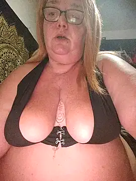 diosacurvy1984 online show from 22, 10, 2025