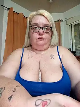 diosacurvy1984 online show from 8, 4, 2026