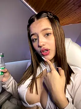 Sofia18 pinkk online show from 17, 9, 2025