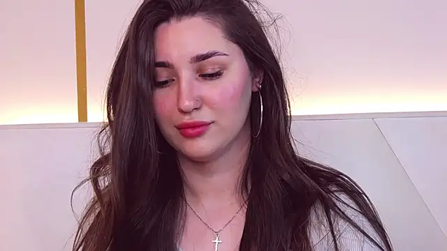 KiraBarlows online show from 8, 3, 2025