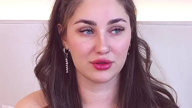 KiraBarlows online show from 22, 3, 2025