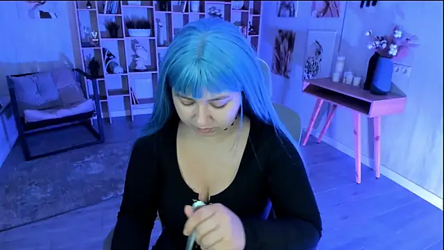 Snapshot of DiaAngell chatting on 11, 10, 2025 DiaAngell online show from 11, 10, 2025