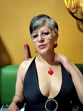 ilonna2025 online show from 9, 4, 2026