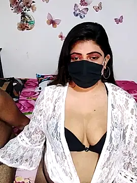 Snapshot of Lovely_WINDI chatting on 14, 11, 2025 Lovely WINDI online show from 14, 11, 2025