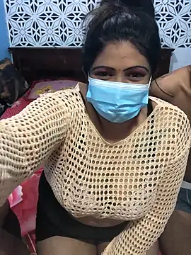 Snapshot of Lovely_WINDI chatting on 20, 5, 2026 Lovely WINDI online show from 20, 5, 2026