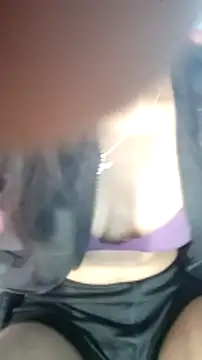 Leoni G online show from 2, 2, 2025