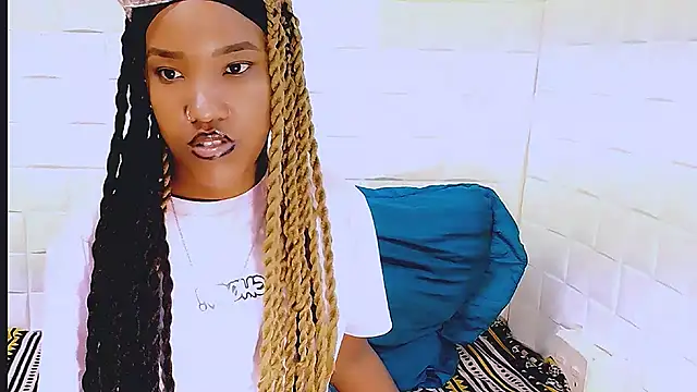 EroticSexyPrada online show from 19, 3, 2025