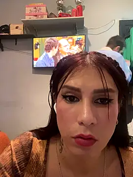 Snapshot of roussfantastic chatting on 14, 12, 2025 roussfantastic online show from 14, 12, 2025