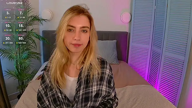 Snapshot of HeartyHeart chatting on 21, 1, 2025 HeartyHeart online show from 21, 1, 2025