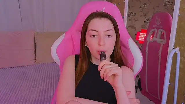 Ann moon   online show from 15, 3, 2025