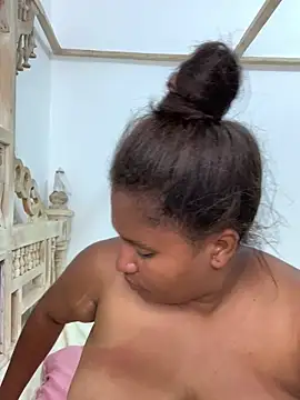 Snapshot of madell chatting on 27, 1, 2025 madell online show from 27, 1, 2025