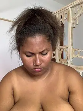 Snapshot of madell chatting on 25, 2, 2025 madell online show from 25, 2, 2025