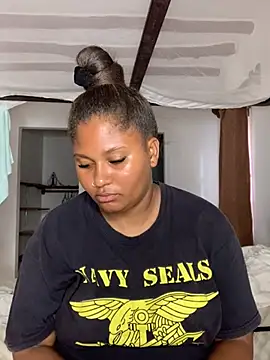 Snapshot of madell chatting on 7, 3, 2025 madell online show from 7, 3, 2025