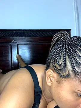 Snapshot of madell chatting on 22, 9, 2025 madell online show from 22, 9, 2025