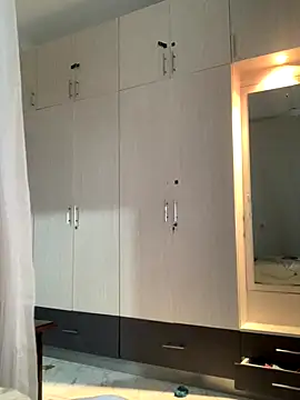 Snapshot of madell chatting on 31, 10, 2025 madell online show from 31, 10, 2025