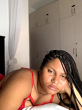 Snapshot of madell chatting on 15, 11, 2025 madell online show from 15, 11, 2025