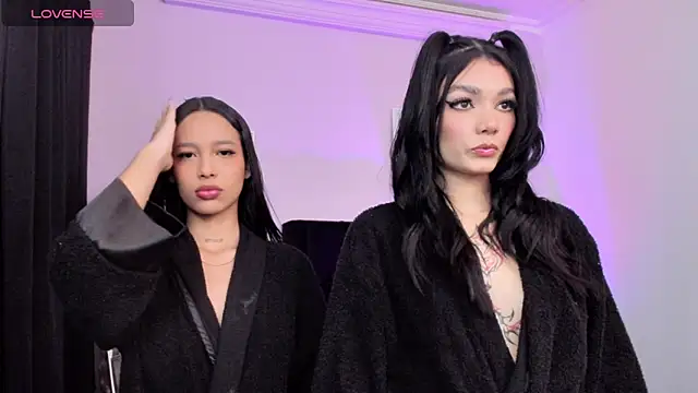 Paulina Lopezz online show from 15, 9, 2025