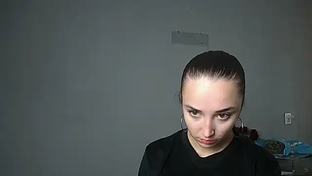 Eva Gloryy online show from 13, 10, 2025