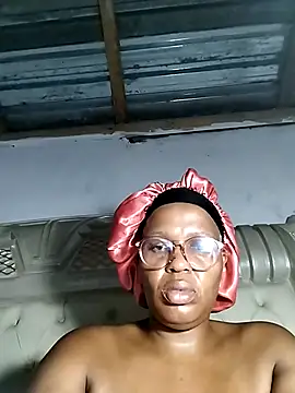 Snapshot of bubblendz1988 chatting on 23, 3, 2025 bubblendz1988 online show from 23, 3, 2025