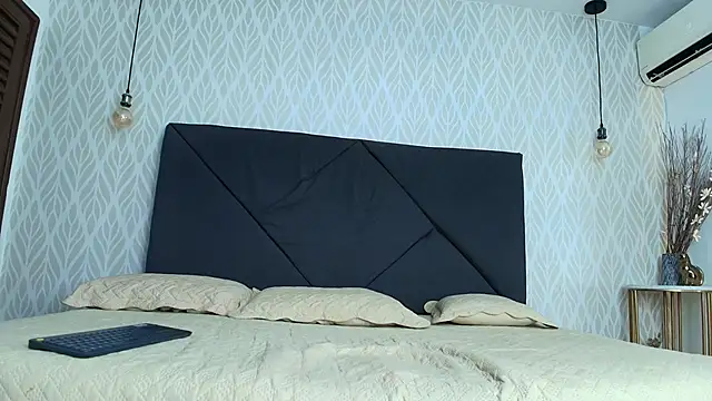 Snapshot of lorena_medina chatting on 22, 1, 2025 lorena medina online show from 22, 1, 2025