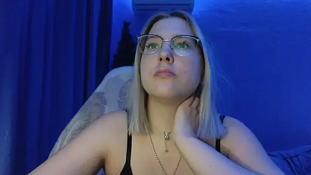 Snapshot of HotBrandyX chatting on 10, 1, 2026 HotBrandyX online show from 10, 1, 2026